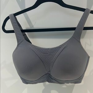 Lululemon Athletica Gray Sports Bra with Wide Straps